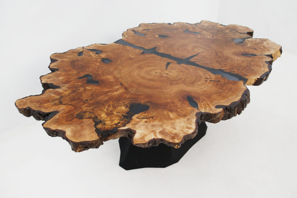 http://Maple%20Cookie%20Coffee%20Table%20With%20Translucent%20Black%20Epoxy%202357
