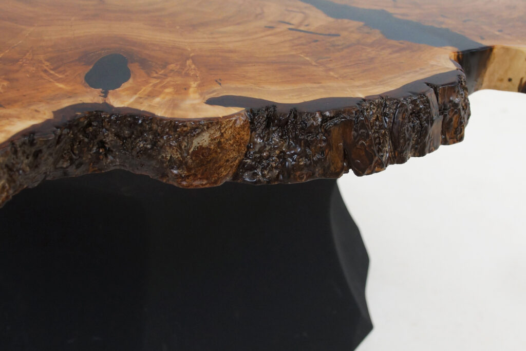 http://Maple%20Cookie%20Coffee%20Table%20With%20Translucent%20Black%20Epoxy%202357%205