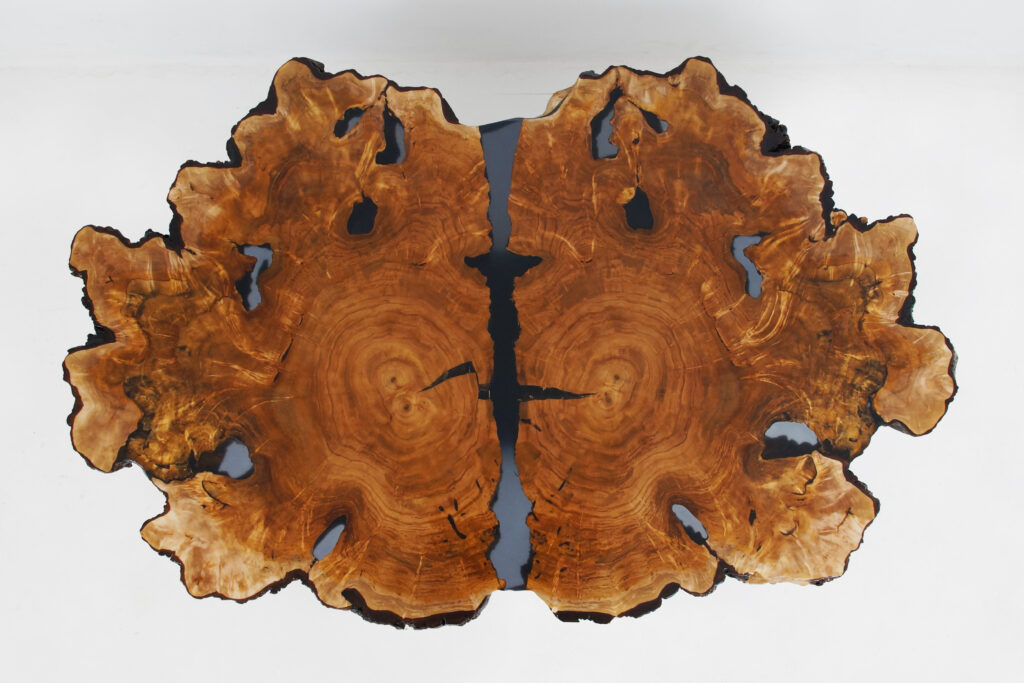 http://Maple%20Cookie%20Coffee%20Table%20With%20Translucent%20Black%20Epoxy%202357%204