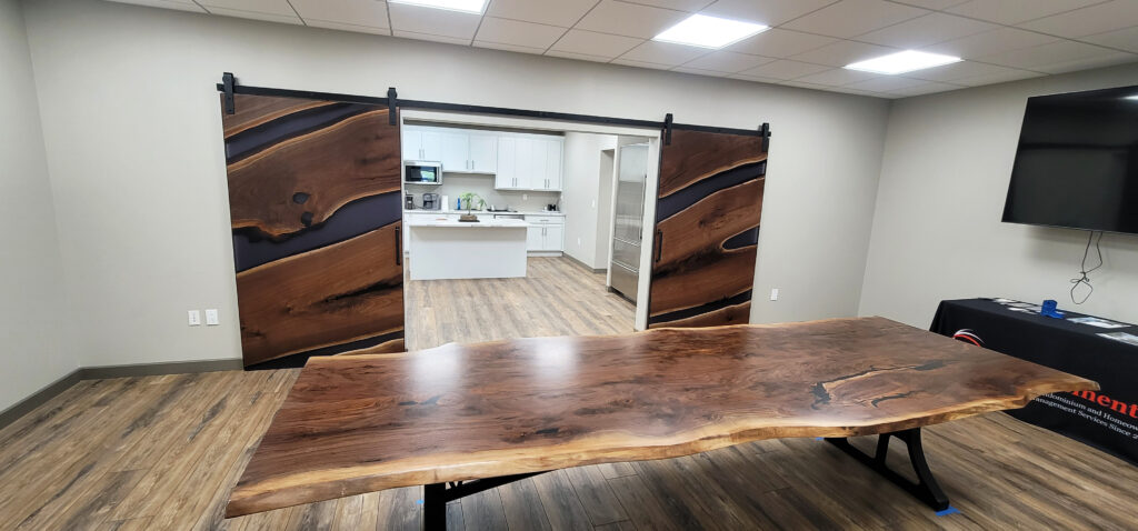 http://Walnut%20Interior%20Sliding%20Doors%20With%20Translucent%20Black%20Resin%202