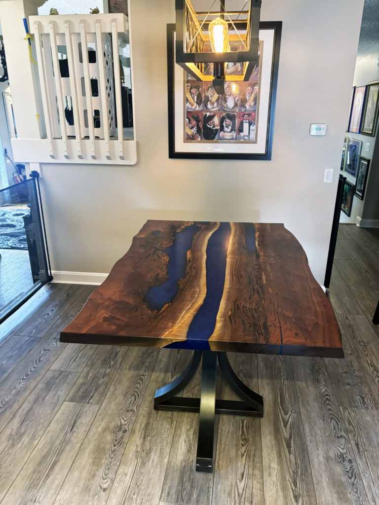 http://Walnut%20Kitchen%20Table%20With%20Deep%20Blue%20Epoxy%20Resin%201