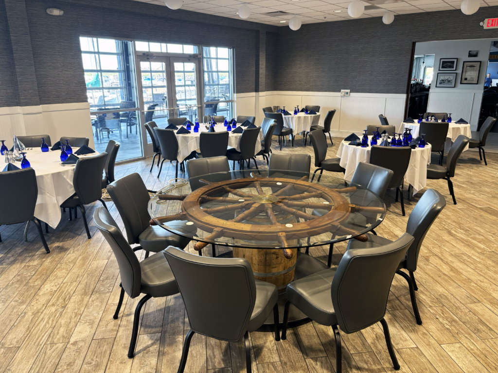 http://Shipwheel%20And%20Whiskey%20Barrel%20Dining%20Table%206