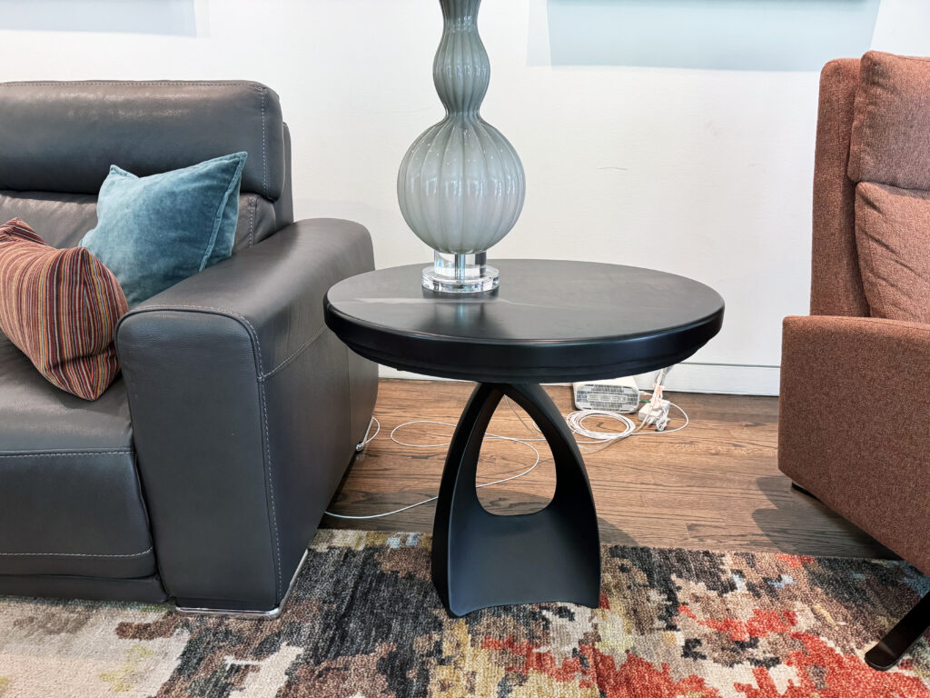 http://Black%20Oval%20Side%20Table%201%20scaled
