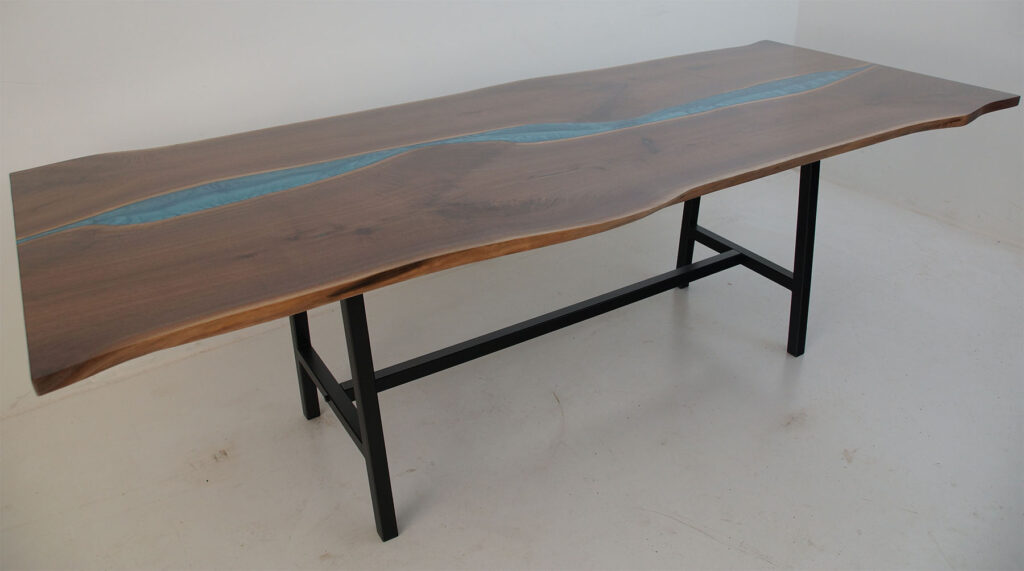 http://Walnut%20Dining%20Room%20Table%20With%20Blue%20Epoxy%20Resin%20River%204