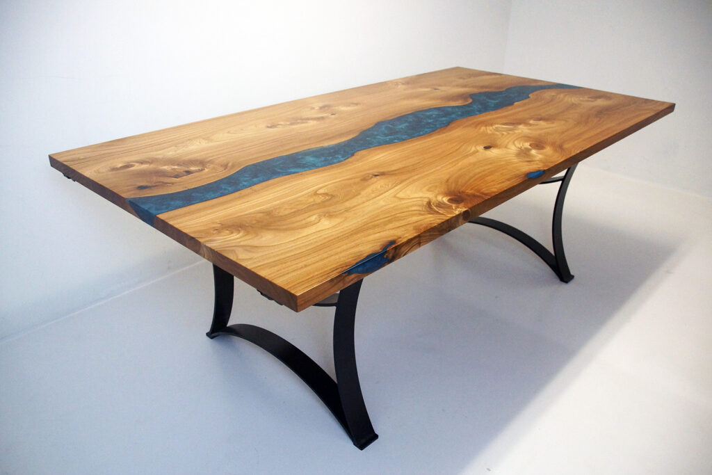http://Extendable%20Elm%20Dining%20Room%20River%20Table%201