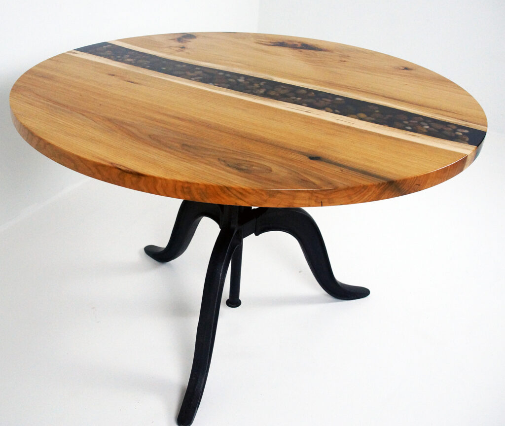 http://Round%20River%20Rock%20Kitchen%20Table%208