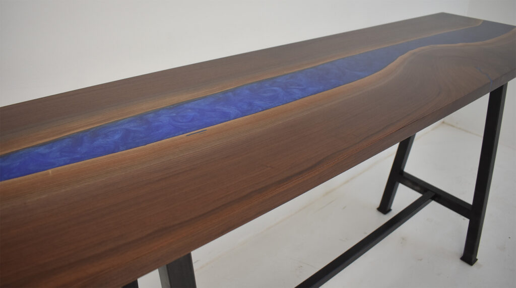 http://Epoxy%20Resin%20River%20Sofa%20Table%20With%20Dual%20Pour%20Blues%208