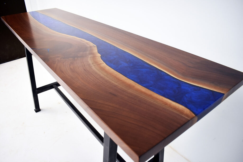 http://Epoxy%20Resin%20River%20Sofa%20Table%20With%20Dual%20Pour%20Blues%203