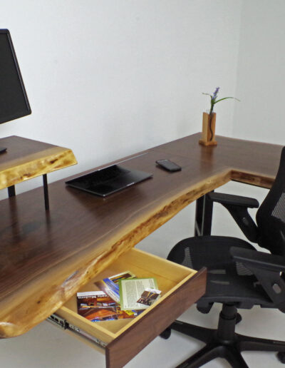 OlinDesk1