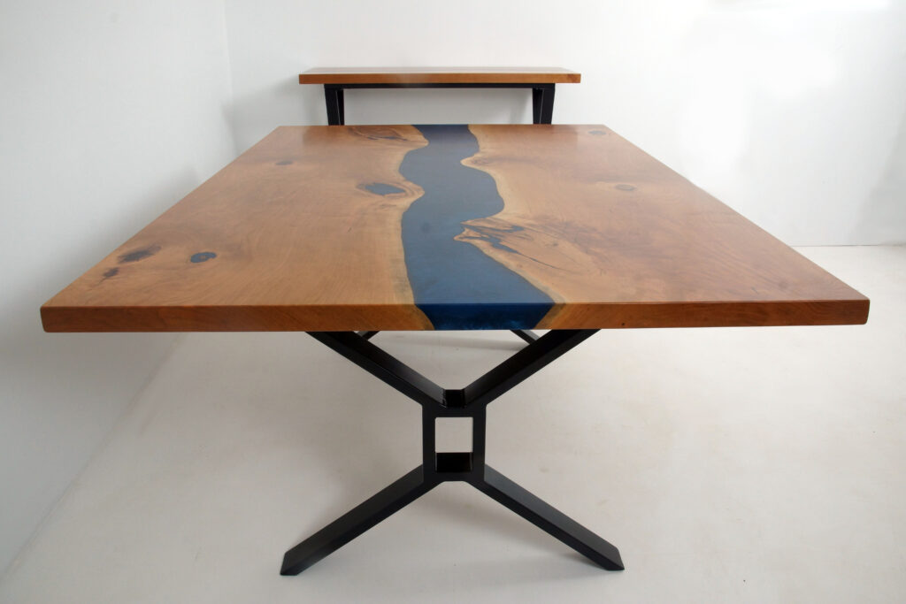 http://Cherry%20Dining%20Table%20With%20Blue%20Resin%20And%20Matching%20Side%20Table%203