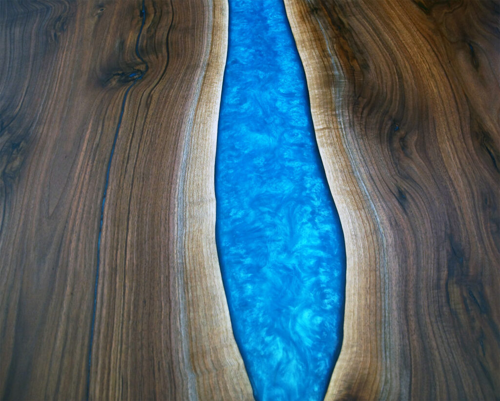 http://Large%20Walnut%20LED%20Lit%20Coffee%20Table%208