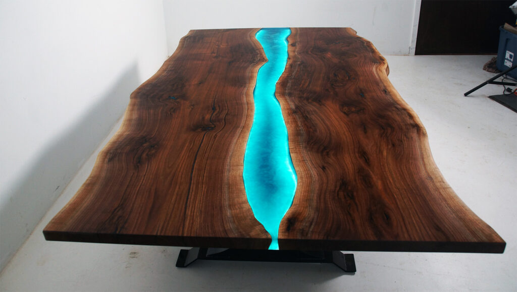 http://Large%20Walnut%20LED%20Lit%20Coffee%20Table%205