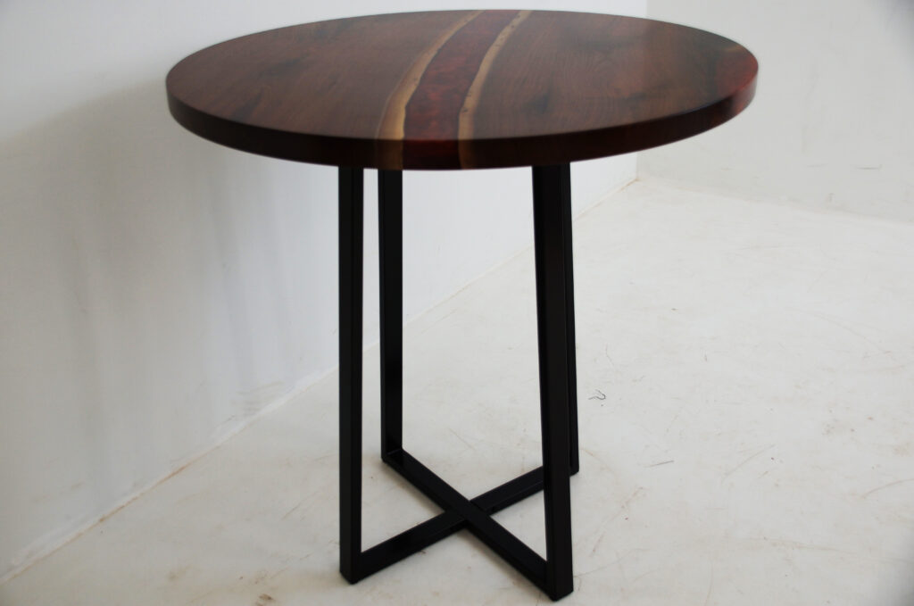 http://Small%20Round%20River%20Side%20Table%202