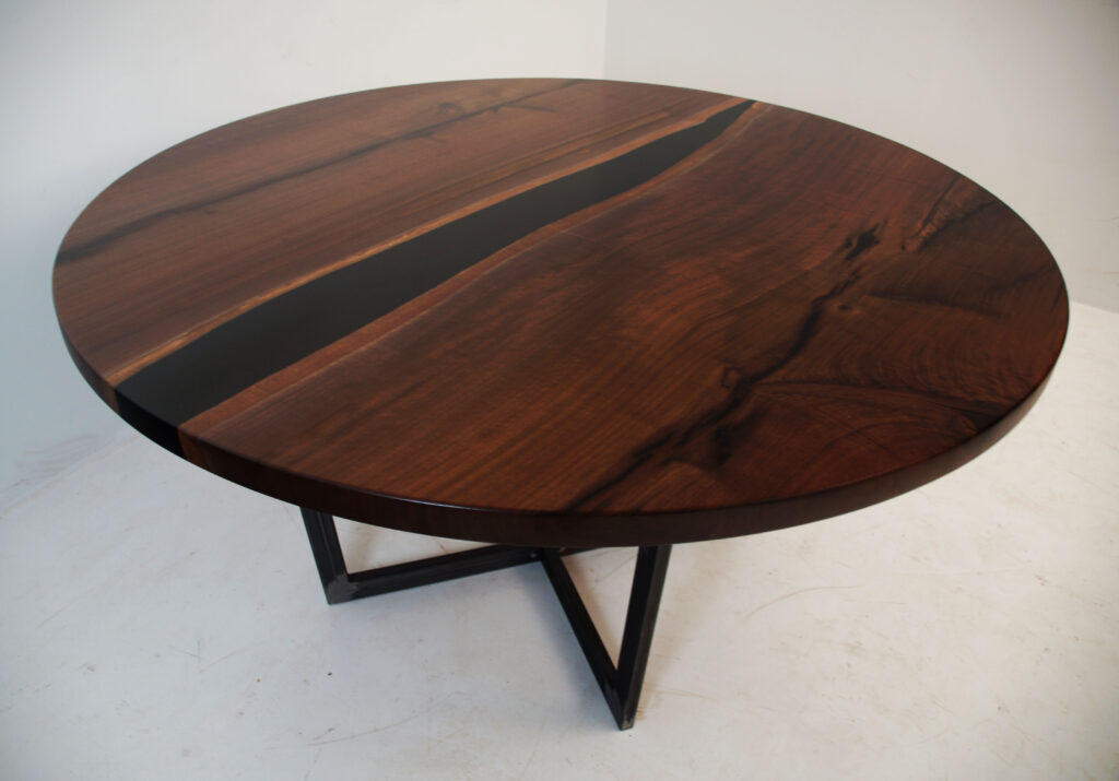 http://Round%20Walnut%20Black%20River%20Table%205