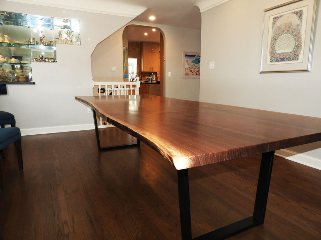 http://Live%20Edge%20Walnut%20Dining%20Table%202