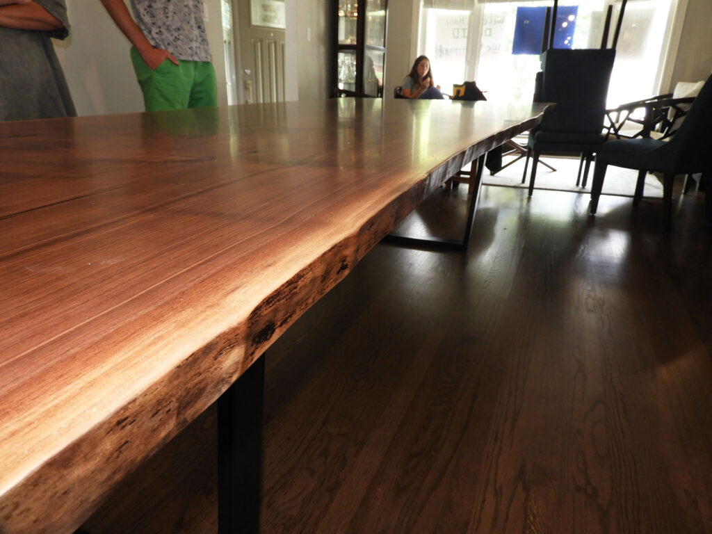 http://Live%20Edge%20Walnut%20Dining%20Table%205