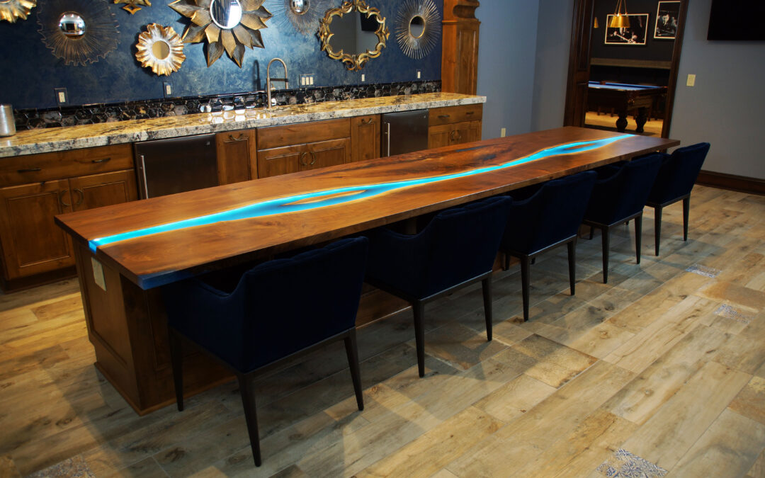 Walnut LED Epoxy Bar Top With Epoxy Resin