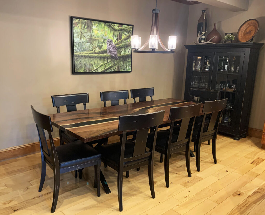 http://Two%20Layered%20Black%20Resin%20River%20Dining%20Table%205