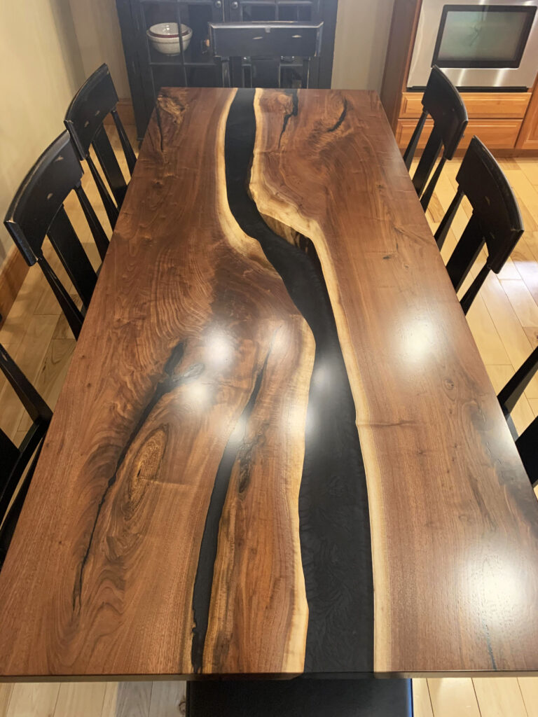 http://Two%20Layered%20Black%20Resin%20River%20Dining%20Table%204
