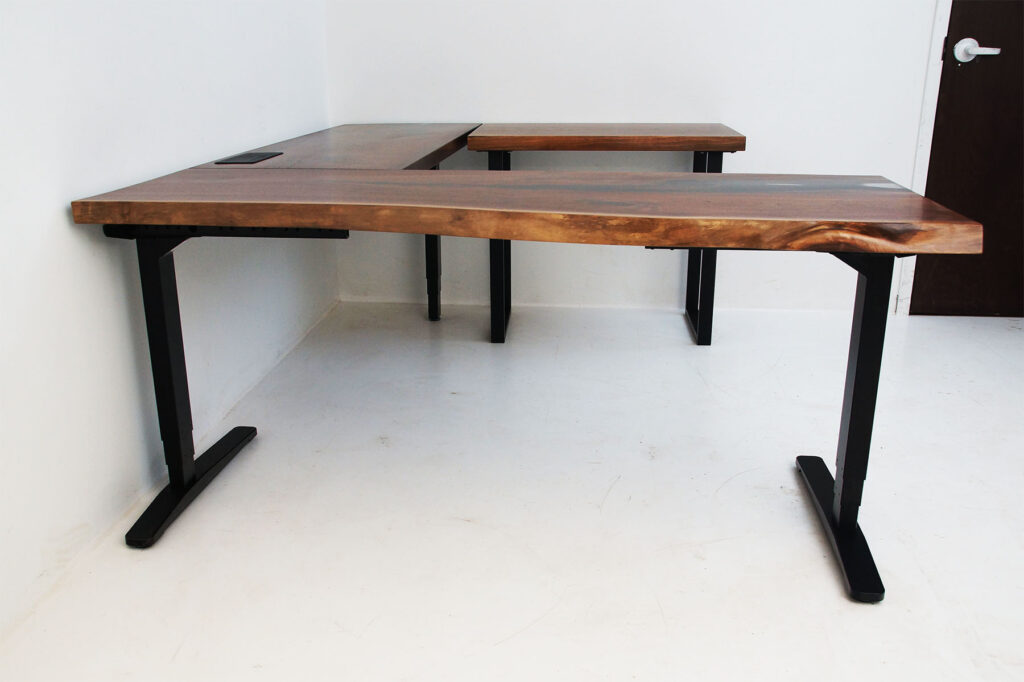 http://Live%20Edge%20Wood%20Slab%20&%20Epoxy%20Resin%20Executive%20Corner%20Desk%203