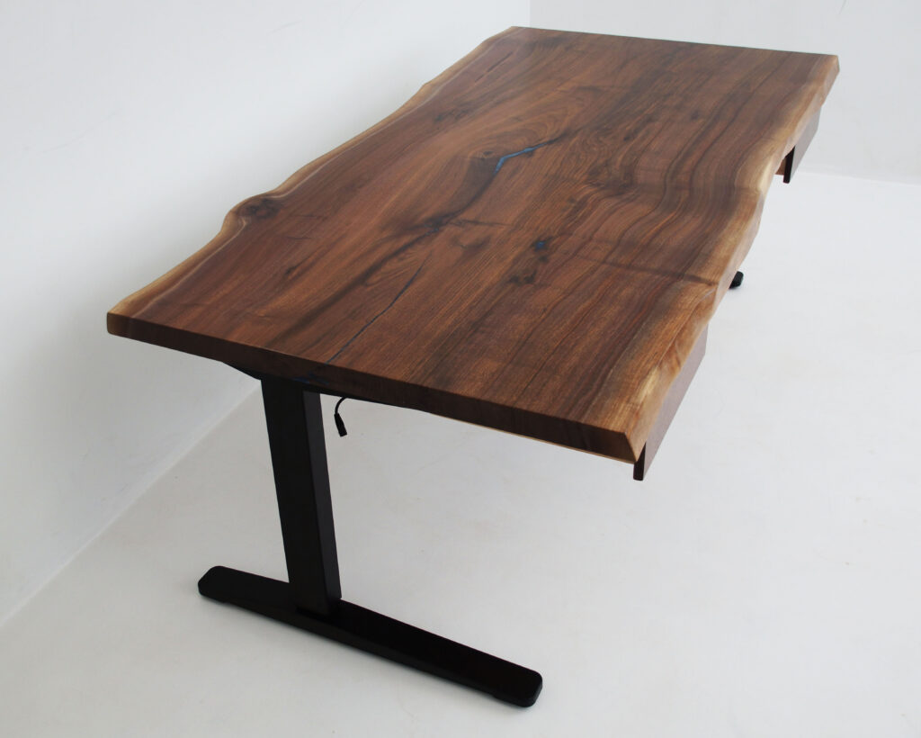 http://Ergonomic%20Live%20Edge%20Desk%20With%20Two%20Drawers%208