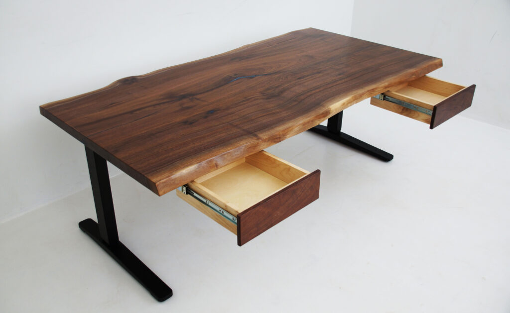 http://Ergonomic%20Live%20Edge%20Desk%20With%20Two%20Drawers%204