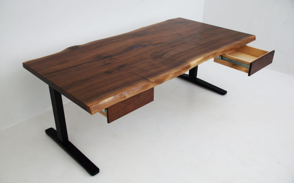 http://Ergonomic%20Live%20Edge%20Desk%20With%20Two%20Drawers%203