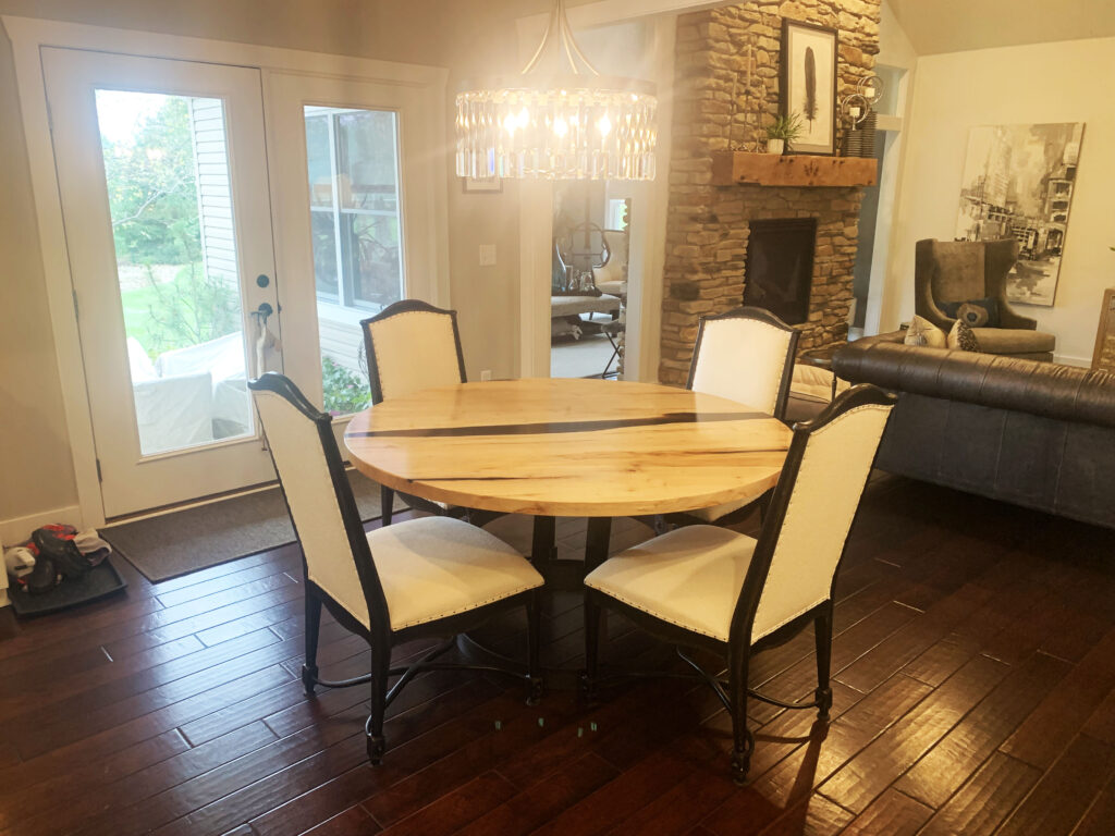 http://Round%20Epoxy%20&%20Ambrosia%20Maple%20River%20Dining%20Table%206