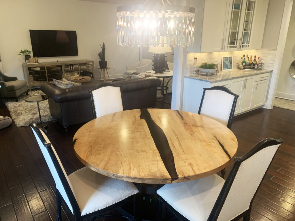 http://Round%20Epoxy%20&%20Ambrosia%20Maple%20River%20Dining%20Table%201