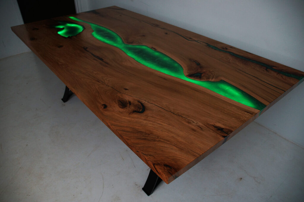 http://Hickory%20Dining%20Table%20With%20Green%20LED%20Lit%20Resin%202
