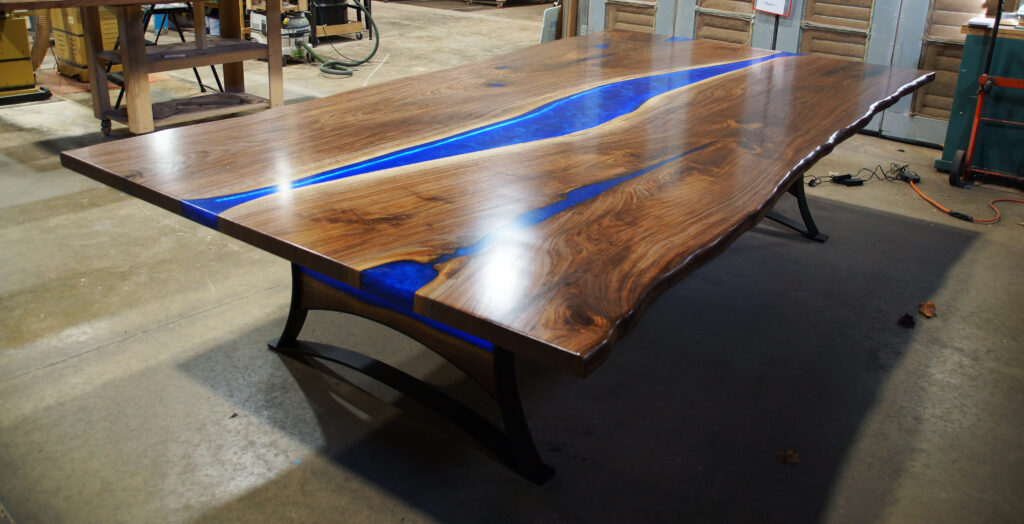 http://Live%20Edge%2011%20Foot%20Dining%20Room%20Table%20With%20LED%20Lit%20River%204