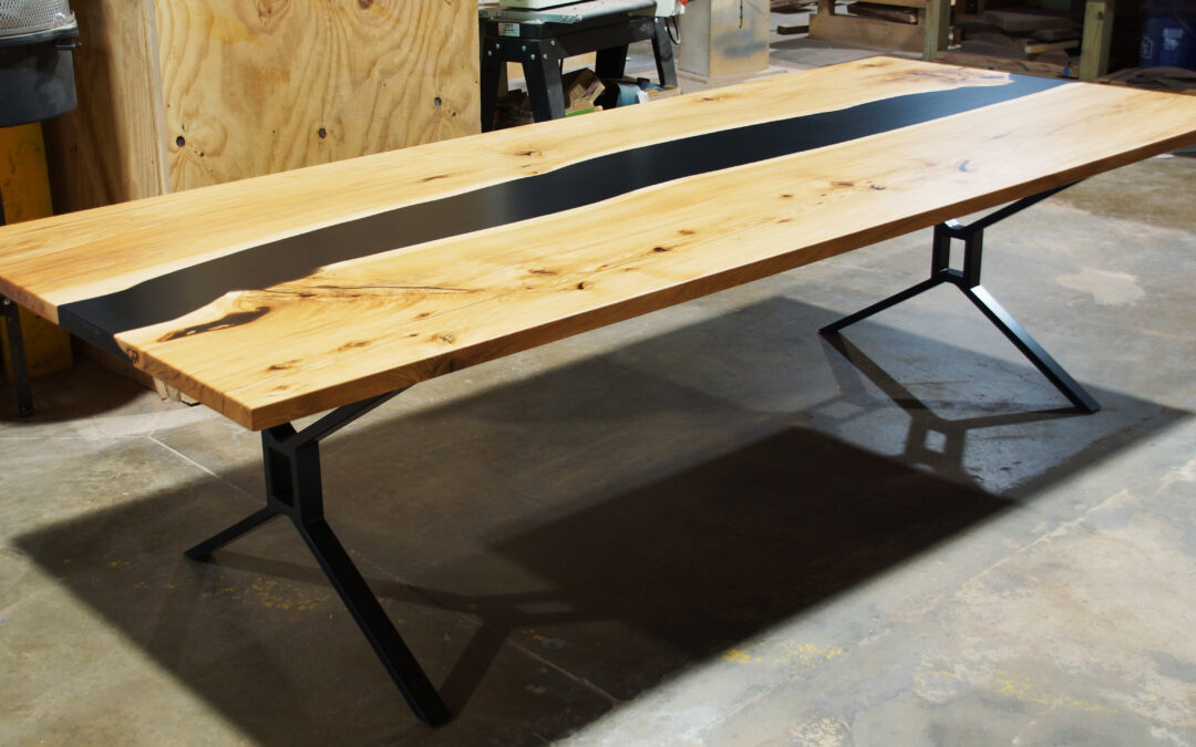 Hickory Dining Room Table With Black Resin
