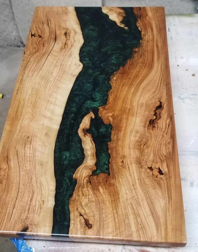 http://Small%20Cherry%20River%20End%20Table%205