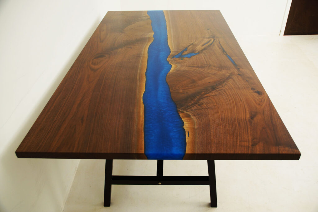 http://LED%20Lit%20Walnut%20River%20Table%20With%20Leaf%20Extensions%207