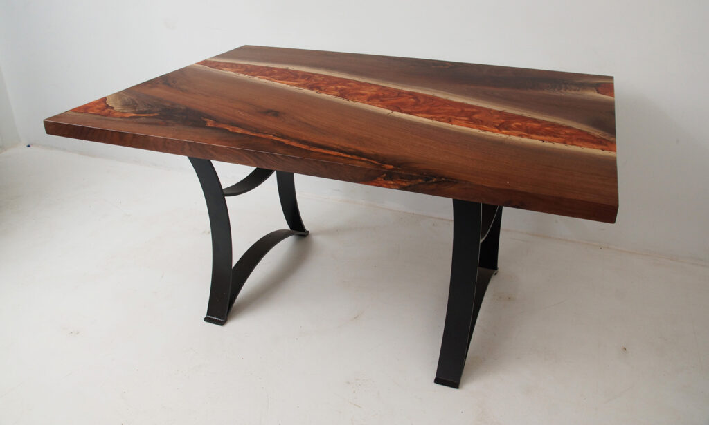 http://Dining%20Table%20With%20Orange%20Resin%202
