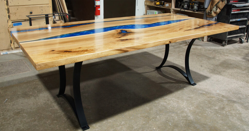 http://Hickory%20Resin%20River%20Dining%20Table%201