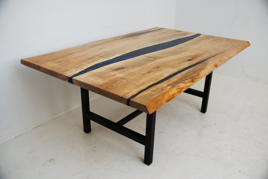 http://Maple%20Kitchen%20Table%20With%20Faux%20Live%20Edge%205