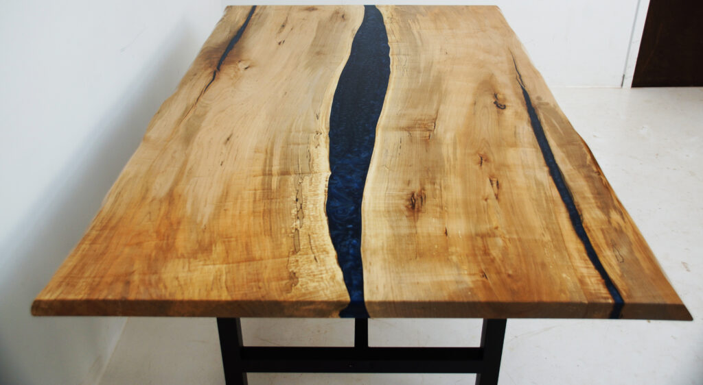 http://Maple%20Kitchen%20Table%20With%20Faux%20Live%20Edge%209