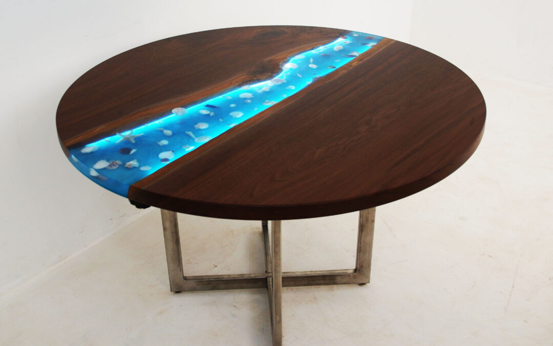 LED Seashell Kitchen Table