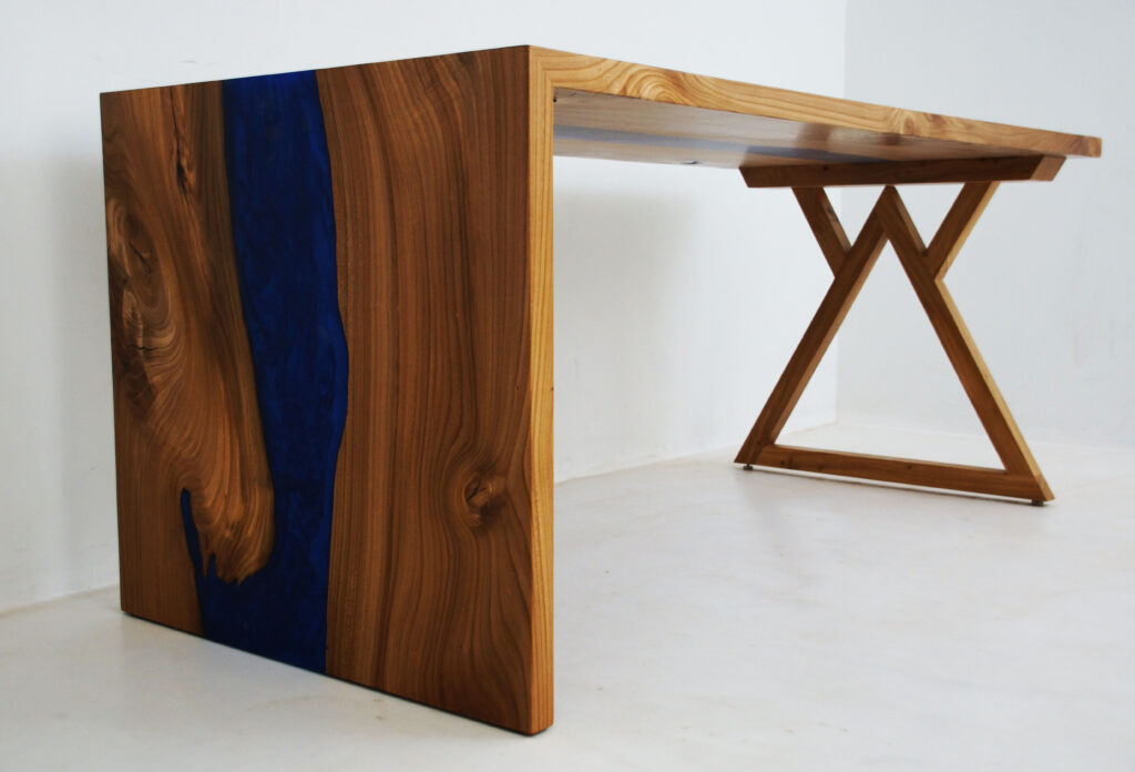 http://Elm%20Waterfall%20Desk%20With%20Specialty%20Base%203