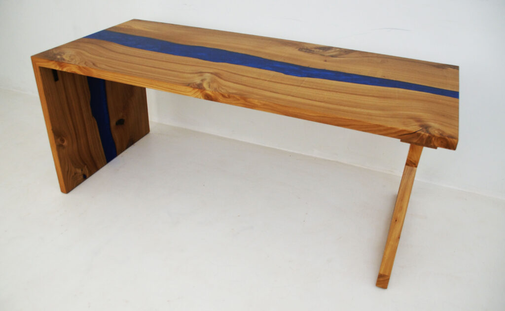 http://Elm%20Waterfall%20Desk%20With%20Specialty%20Base%202