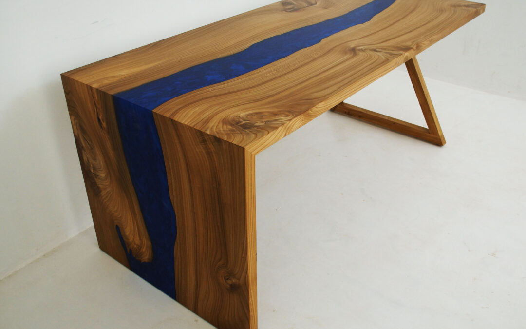 Elm Waterfall Desk With Specialty Base