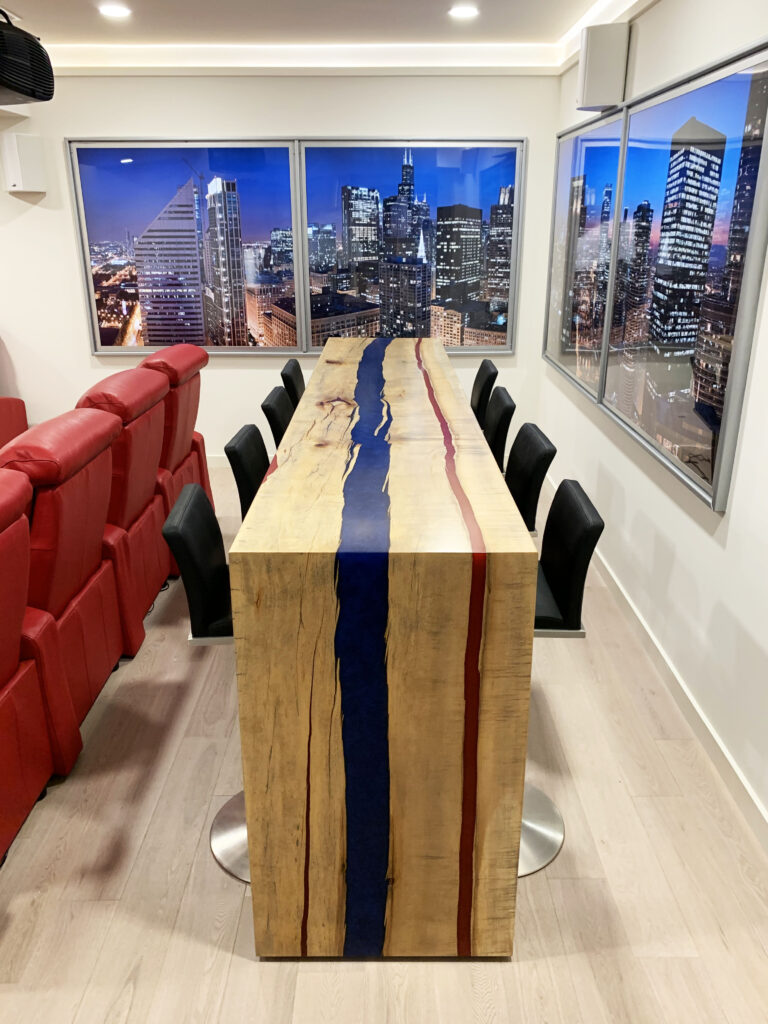 http://Red%20And%20Blue%20Epoxy%20Waterfall%20Bar%20Top%20Table%20with%20LED%20Lights%206