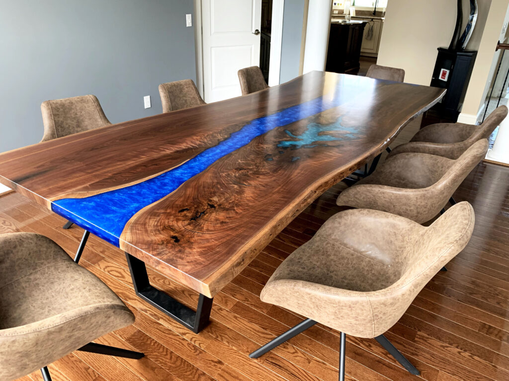 http://Live%20Edge%20River%20Table%20With%20Blue%20And%20Aqua%201