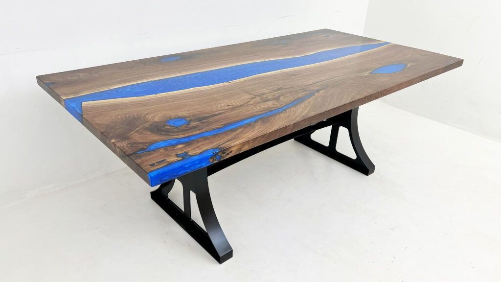 http://Large%20Blue%20Epoxy%20&%20Walnut%20River%20Dining%20Table%204