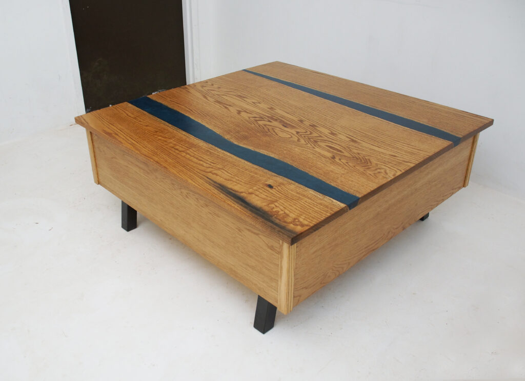 http://Custom%20Blue%20Epoxy%20&%20Oak%20Lift%20Top%20Coffee%20Table%202