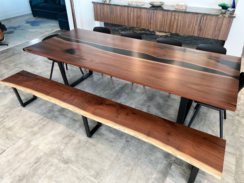 http://Matching%20Walnut%20Dining%20Room%20Table%20&%20Live%20Edge%20Bench%208