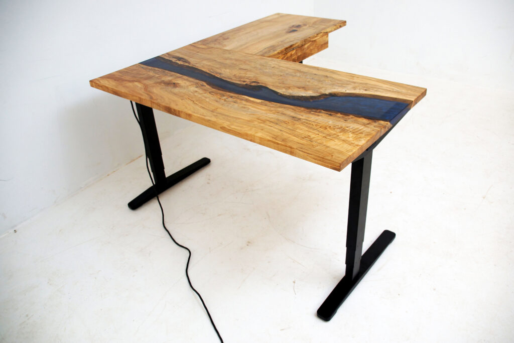 http://Ergonomic%20L%20Shaped%20Desk%203