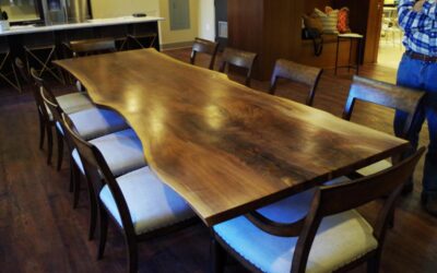 Custom Industrial Conference Tables: Blend of Style & Function