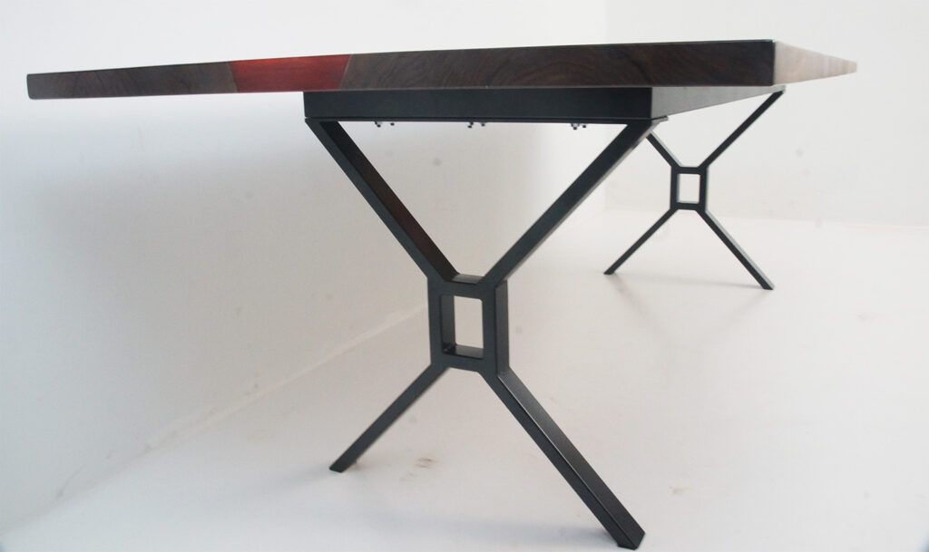 http://Walnut%20River%20Dining%20Table%20With%20Crimson%20Epoxy%20Resin%208